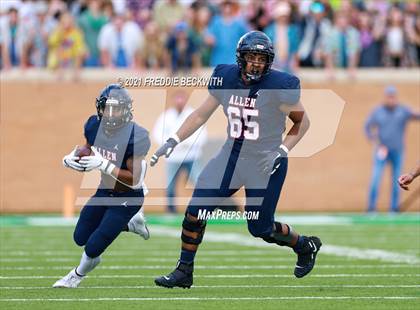 Thumbnail 2 in Southlake Carroll vs. Allen (UIL 6A D1 Quarterfinal) photogallery.