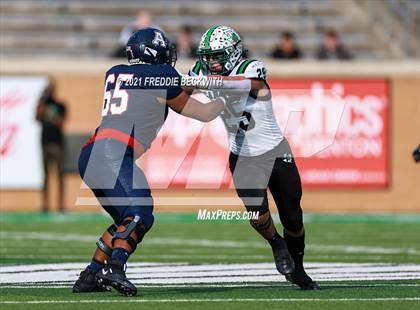 Thumbnail 3 in Southlake Carroll vs. Allen (UIL 6A D1 Quarterfinal) photogallery.