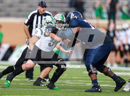 Thumbnail 2 in Southlake Carroll vs. Allen (UIL 6A D1 Quarterfinal) photogallery.