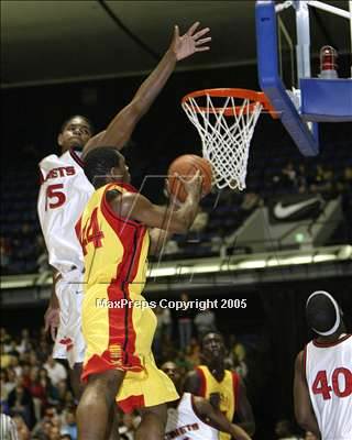 Thumbnail 1 in Westchester vs. Oak Hill Academy-MD. (Nike Extravaganza) photogallery.