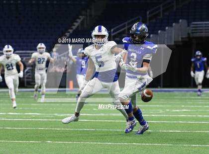 Thumbnail 1 in Lampasas vs Needville (UIL 4A  Regional Playoff) photogallery.