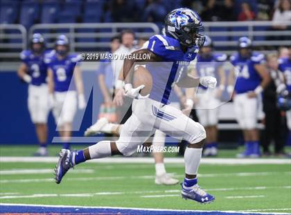 Thumbnail 3 in Lampasas vs Needville (UIL 4A  Regional Playoff) photogallery.