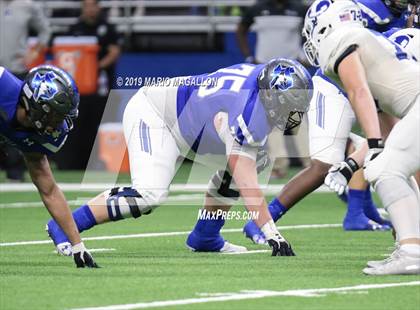 Thumbnail 2 in Lampasas vs Needville (UIL 4A  Regional Playoff) photogallery.
