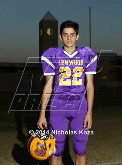 Thumbnail 3 in Lynwood Varsity Football Team and Individual photogallery.