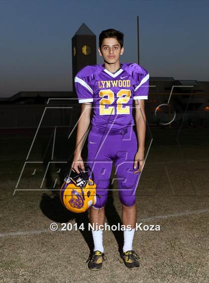 Thumbnail 1 in Lynwood Varsity Football Team and Individual photogallery.