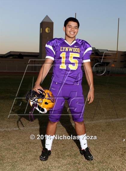 Thumbnail 3 in Lynwood Varsity Football Team and Individual photogallery.