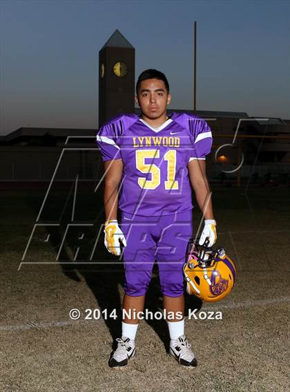 Thumbnail 3 in Lynwood Varsity Football Team and Individual photogallery.