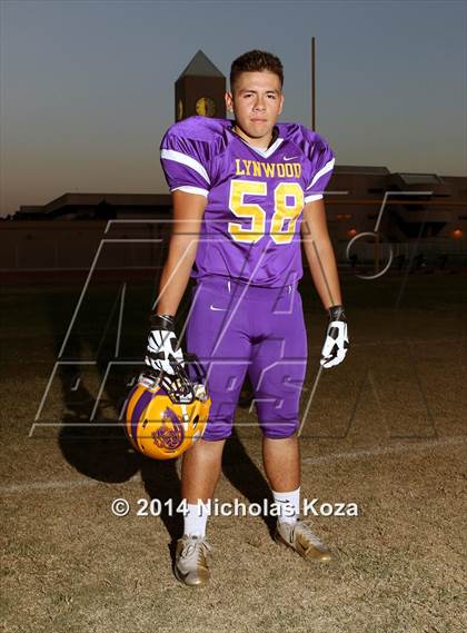 Thumbnail 3 in Lynwood Varsity Football Team and Individual photogallery.
