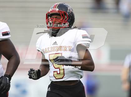 Thumbnail 3 in St. Pauls vs. Salisbury (NCHSAA 2AA Football Championship) photogallery.