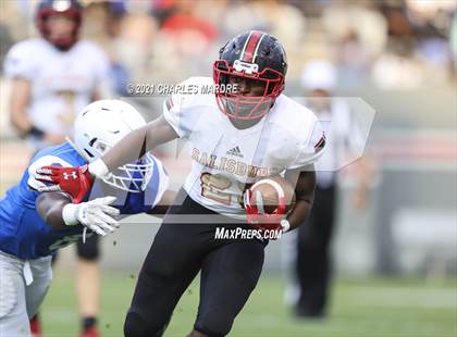 Thumbnail 2 in St. Pauls vs. Salisbury (NCHSAA 2AA Football Championship) photogallery.
