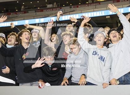 Thumbnail 2 in St. Pauls vs. Salisbury (NCHSAA 2AA Football Championship) photogallery.