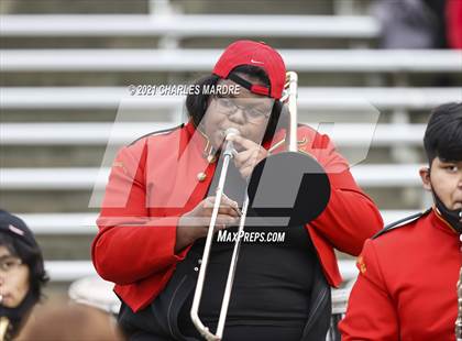 Thumbnail 1 in St. Pauls vs. Salisbury (NCHSAA 2AA Football Championship) photogallery.
