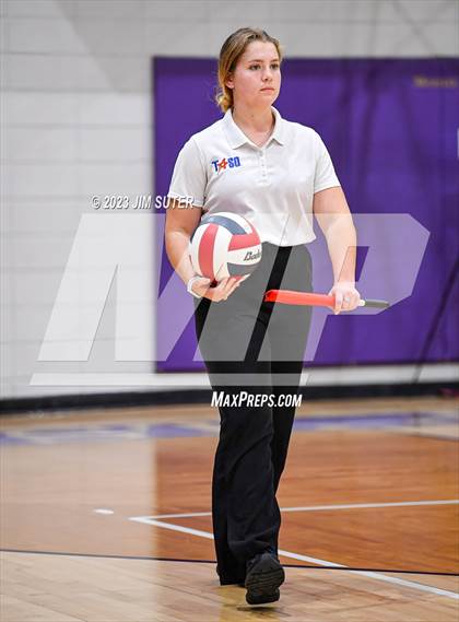 Thumbnail 2 in St. Joseph Catholic vs Covenant Christian photogallery.