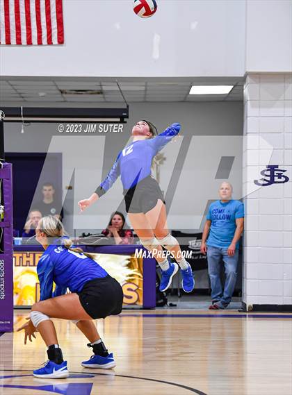 Thumbnail 1 in St. Joseph Catholic vs Covenant Christian photogallery.