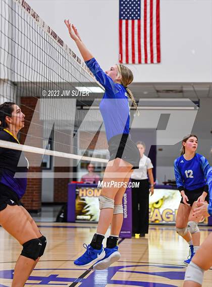 Thumbnail 2 in St. Joseph Catholic vs Covenant Christian photogallery.