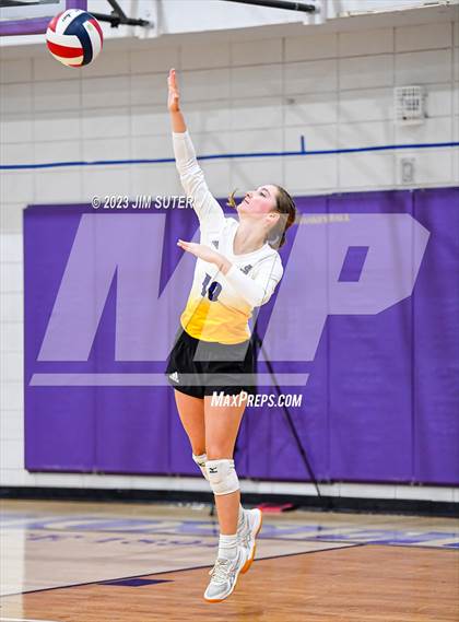 Thumbnail 2 in St. Joseph Catholic vs Covenant Christian photogallery.