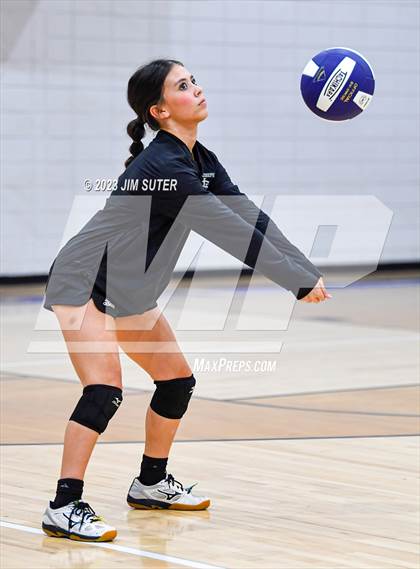 Thumbnail 3 in St. Joseph Catholic vs Covenant Christian photogallery.