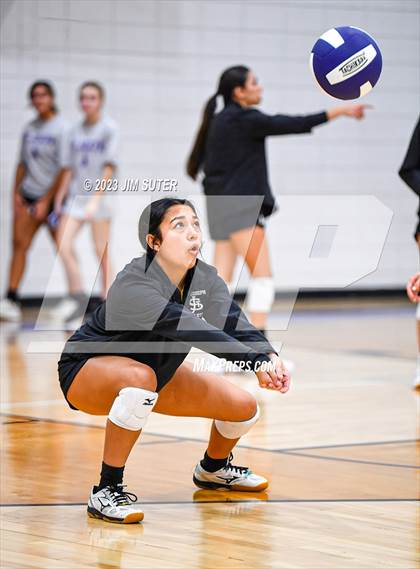 Thumbnail 3 in St. Joseph Catholic vs Covenant Christian photogallery.