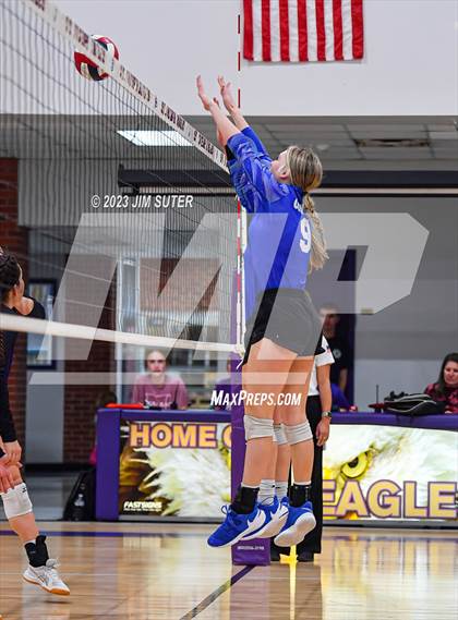 Thumbnail 1 in St. Joseph Catholic vs Covenant Christian photogallery.