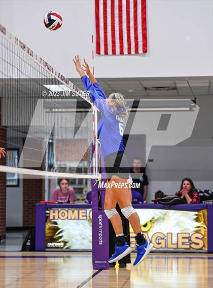 Thumbnail 2 in St. Joseph Catholic vs Covenant Christian photogallery.