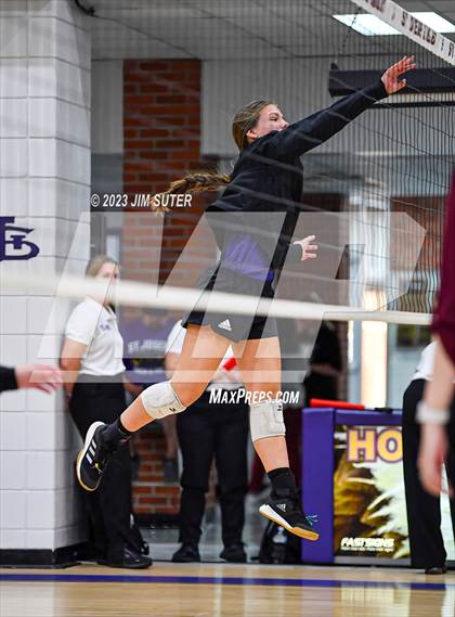 Thumbnail 3 in St. Joseph Catholic vs Covenant Christian photogallery.