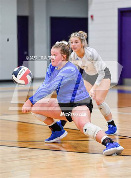 Thumbnail 1 in St. Joseph Catholic vs Covenant Christian photogallery.