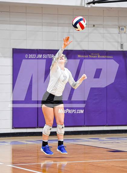 Thumbnail 3 in St. Joseph Catholic vs Covenant Christian photogallery.