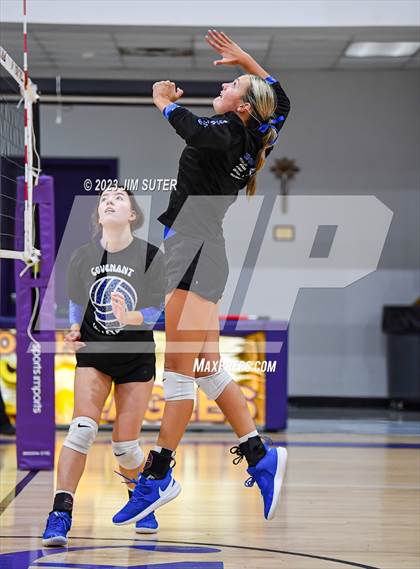 Thumbnail 1 in St. Joseph Catholic vs Covenant Christian photogallery.