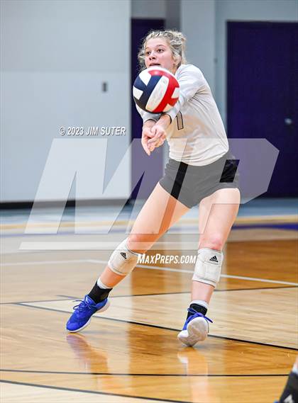 Thumbnail 2 in St. Joseph Catholic vs Covenant Christian photogallery.