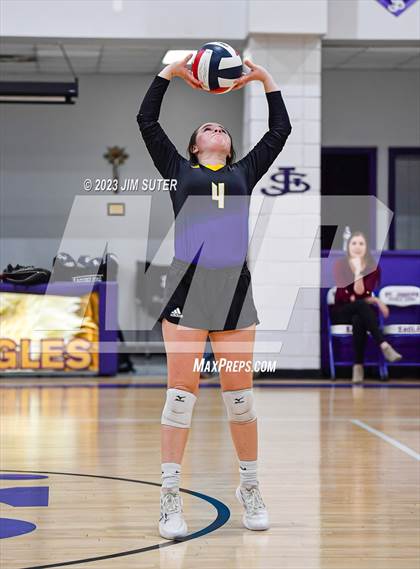 Thumbnail 3 in St. Joseph Catholic vs Covenant Christian photogallery.