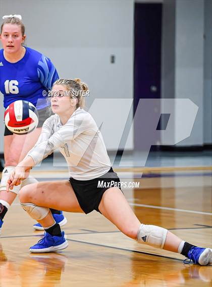 Thumbnail 3 in St. Joseph Catholic vs Covenant Christian photogallery.