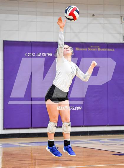 Thumbnail 2 in St. Joseph Catholic vs Covenant Christian photogallery.