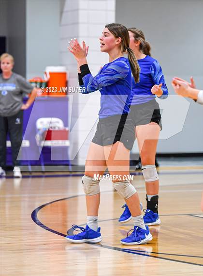 Thumbnail 1 in St. Joseph Catholic vs Covenant Christian photogallery.