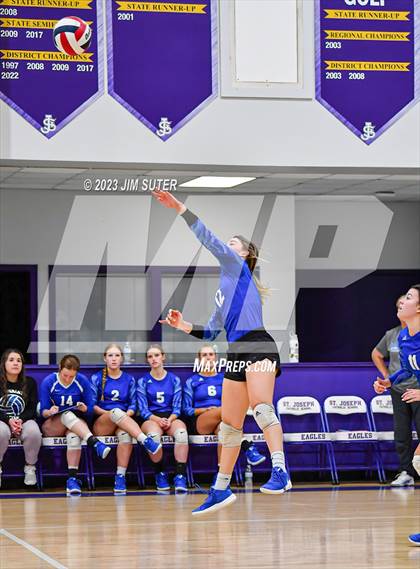 Thumbnail 2 in St. Joseph Catholic vs Covenant Christian photogallery.