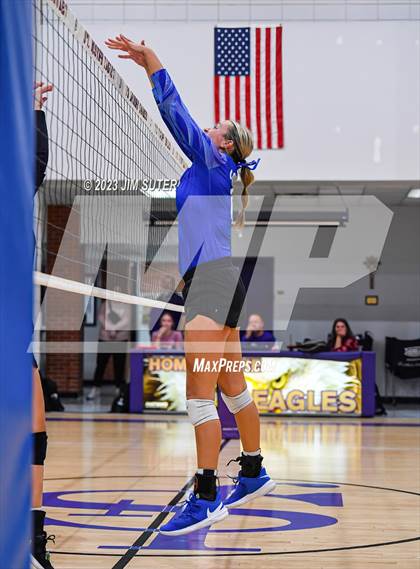 Thumbnail 3 in St. Joseph Catholic vs Covenant Christian photogallery.