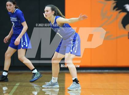 Thumbnail 1 in Chillicothe vs Waverly (OHSAA D2 Sectional Playoff) photogallery.