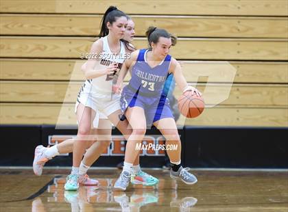 Thumbnail 2 in Chillicothe vs Waverly (OHSAA D2 Sectional Playoff) photogallery.