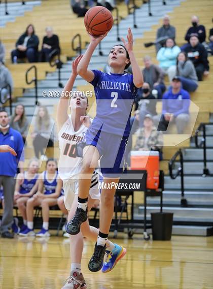 Thumbnail 3 in Chillicothe vs Waverly (OHSAA D2 Sectional Playoff) photogallery.