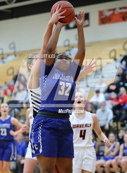 Thumbnail 1 in Chillicothe vs Waverly (OHSAA D2 Sectional Playoff) photogallery.