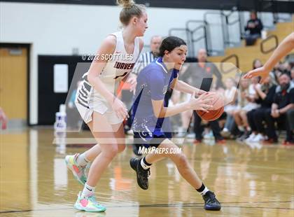 Thumbnail 2 in Chillicothe vs Waverly (OHSAA D2 Sectional Playoff) photogallery.