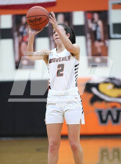 Thumbnail 3 in Chillicothe vs Waverly (OHSAA D2 Sectional Playoff) photogallery.