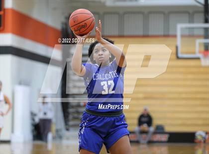 Thumbnail 1 in Chillicothe vs Waverly (OHSAA D2 Sectional Playoff) photogallery.