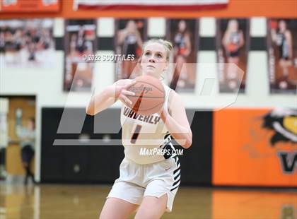 Thumbnail 3 in Chillicothe vs Waverly (OHSAA D2 Sectional Playoff) photogallery.