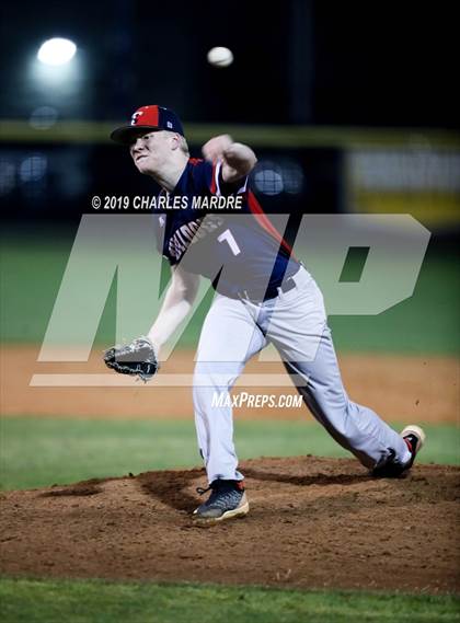 Thumbnail 2 in Terry Sanford @ Cape Fear photogallery.