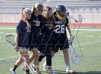 Thumbnail 2 in Foothill vs. Mater Dei (Orange County Championship Final) photogallery.