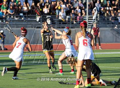 Thumbnail 3 in Foothill vs. Mater Dei (Orange County Championship Final) photogallery.