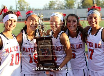 Thumbnail 1 in Foothill vs. Mater Dei (Orange County Championship Final) photogallery.