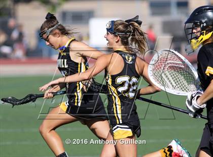 Thumbnail 1 in Foothill vs. Mater Dei (Orange County Championship Final) photogallery.