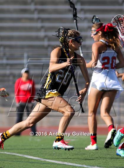 Thumbnail 3 in Foothill vs. Mater Dei (Orange County Championship Final) photogallery.
