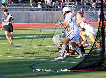 Thumbnail 2 in Foothill vs. Mater Dei (Orange County Championship Final) photogallery.